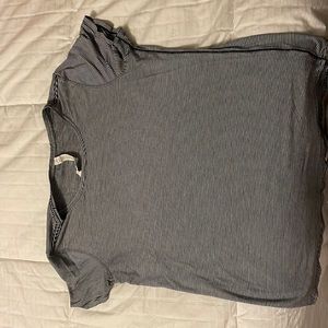 EUC Lululemon short sleeve, size 8